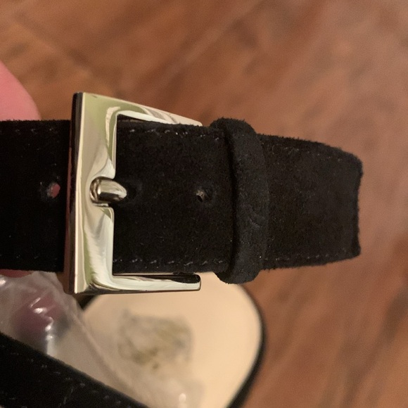 Nine West Adorable Leather Open Toe Ankle Strap Four Clover Decor Cork Heels. 7M - Picture 4 of 11